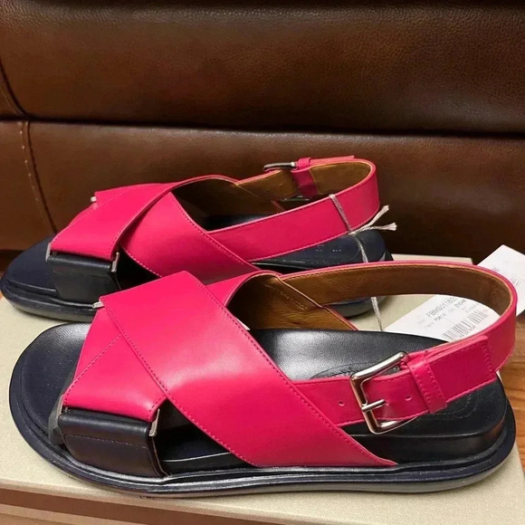NWT MARNI BLACK LEATHER FUSSBETT FUCHSIA PINK SANDAL SHOE 38 - Picture 2 of 8